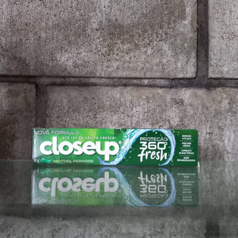 PASTA DENTAL MENTHOL CLUSE UP 90G