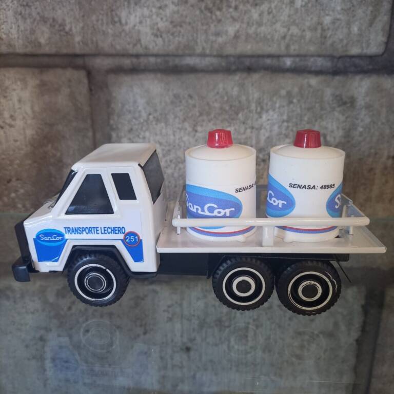 TRANSPORTE CORTO DE LECHE